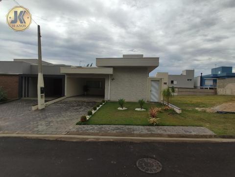 Casa para alugar em Jaguariúna, Condominio Panini, com 3 quartos, com 170 m², Condomínio Panini
