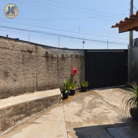 Casa para alugar em Jaguariúna, Jardim Pinheiros, com 2 quartos, com 80 m²